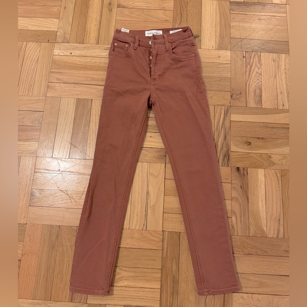 Aritzia Denim Forum Yoko High rise slim